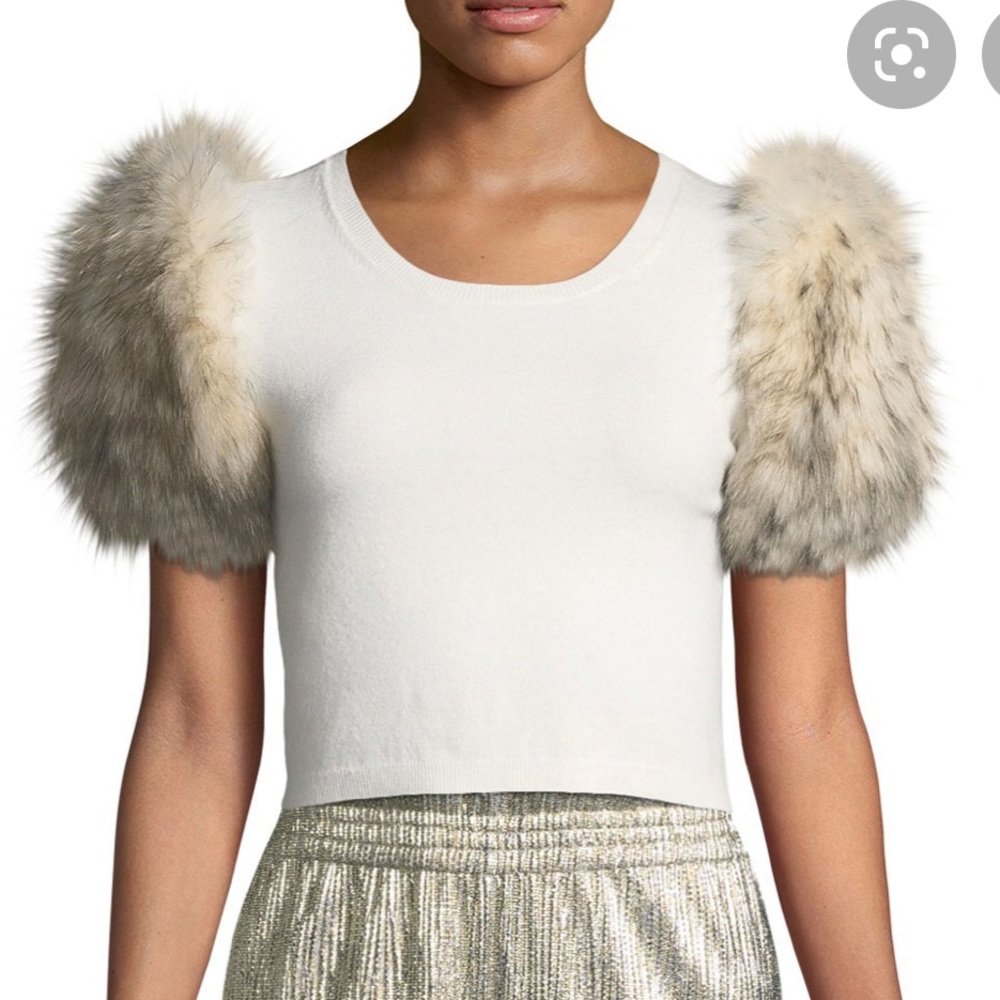IN SEARCH OF: Alice and Olivia Ciara Top